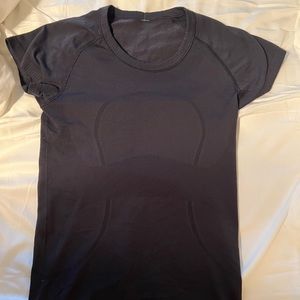 Swiftly Tech Short Sleeve Navy